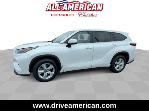 2023 Toyota Highlander L