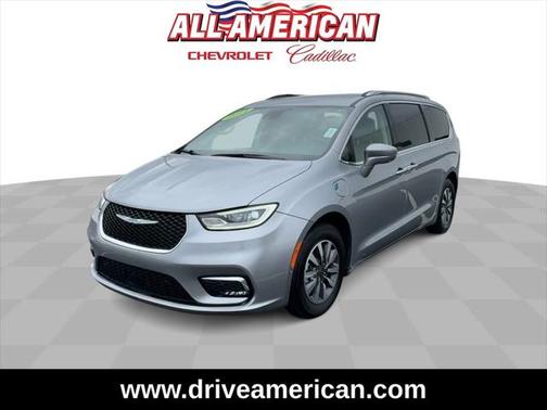 2021 Chrysler Pacifica Hybrid Touring L