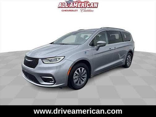 2021 Chrysler Pacifica Hybrid Touring L