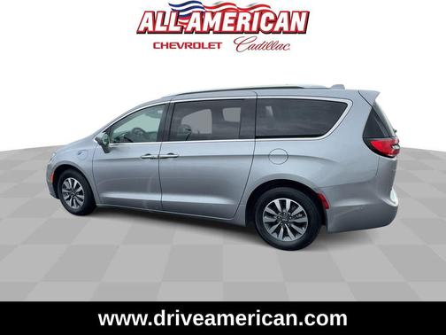 2021 Chrysler Pacifica Hybrid Touring L