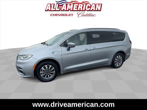 2021 Chrysler Pacifica Hybrid Touring L