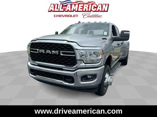 2024 RAM 3500 Big Horn Crew Cab 4x4 8' Box