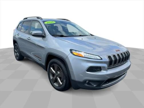 2016 Jeep Cherokee 75th Anniversary
