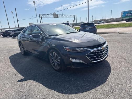 Dark Ash Metallic 2023 Chevrolet Malibu FWD 1LT