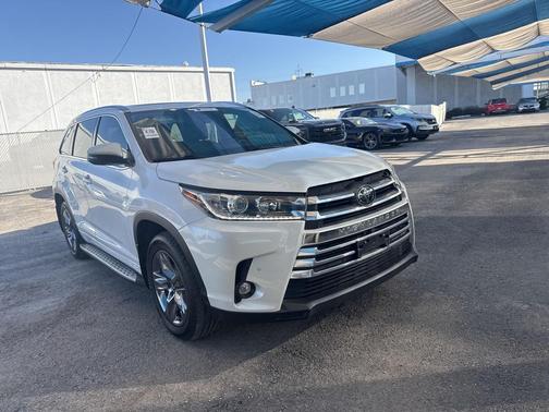 2019 Toyota Highlander Limited Platinum