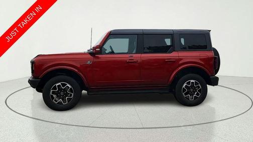 Hot Pepper Red Metallic Tinted Clearcoat 2022 Ford Bronco Outer Banks
