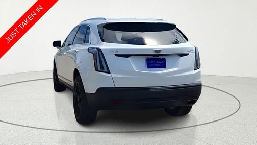 Crystal White Tricoat 2022 Cadillac XT5 Premium Luxury
