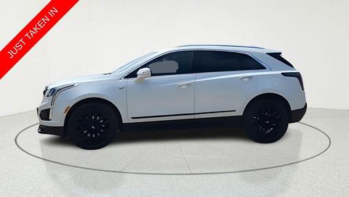 Crystal White Tricoat 2022 Cadillac XT5 Premium Luxury