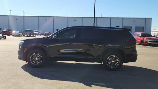 2024 Chevrolet Traverse LS