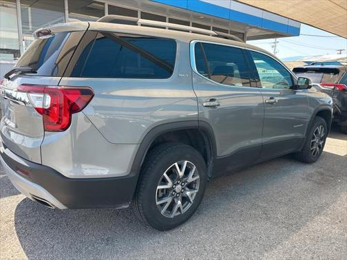 2023 GMC Acadia FWD SLT