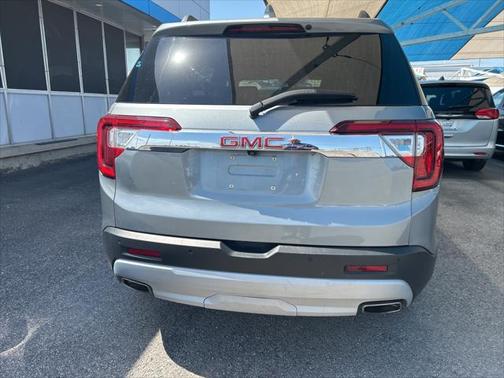 2023 GMC Acadia FWD SLT