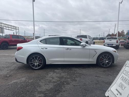 2021 Genesis G70 3.3T RWD