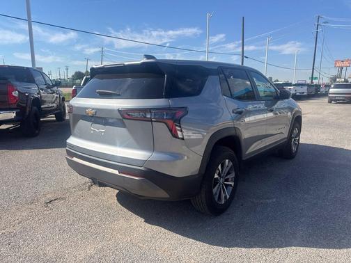 Sterling Gray Metallic 2025 Chevrolet Equinox 1LT