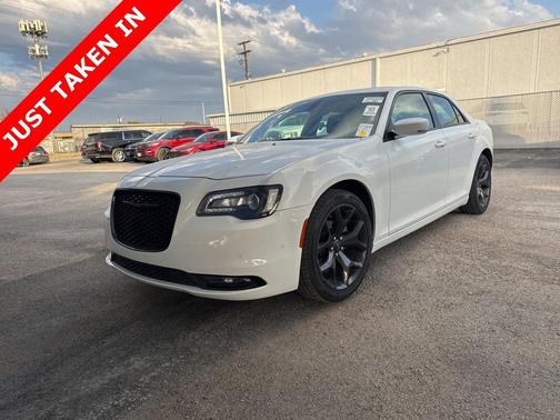 2023 Chrysler 300 S