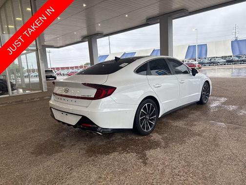 Quartz White 2021 Hyundai SONATA Limited