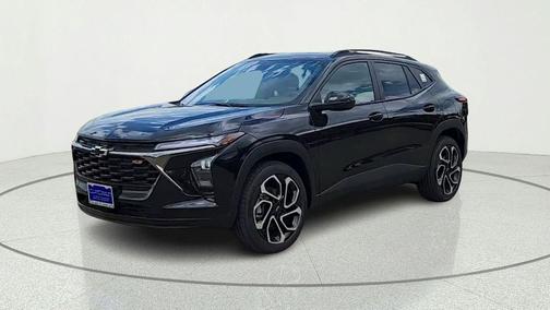 Mosaic Black Metallic 2026 Chevrolet Trax FWD 2RS