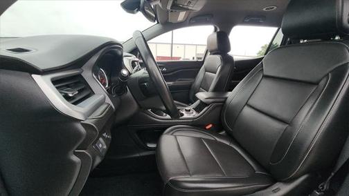 2023 GMC Acadia FWD SLT