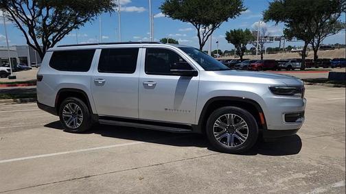 2024 Jeep Wagoneer L Series II 4x4