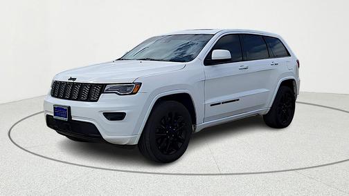 2022 Jeep Grand Cherokee Laredo