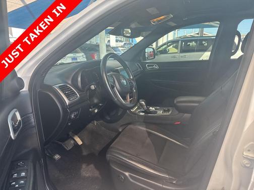 2022 Jeep Grand Cherokee Laredo