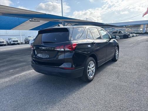 2023 Chevrolet Equinox LS