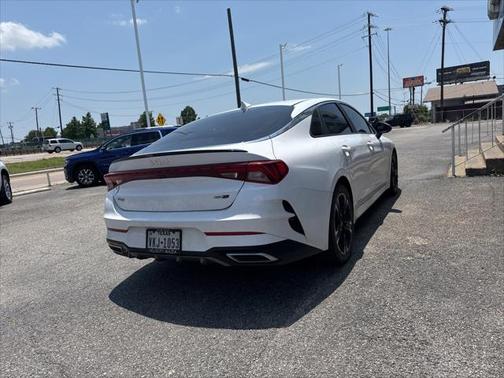 2022 Kia K5 GT-Line