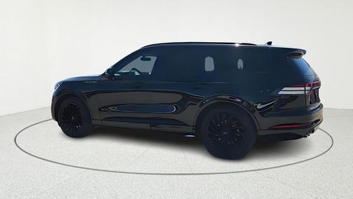 Infinite Black Metallic Clearcoat 2023 Lincoln Aviator Reserve
