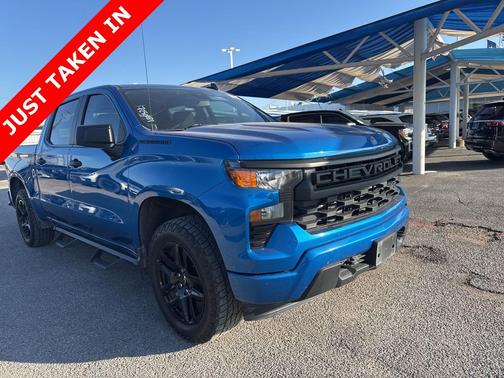 2022 Chevrolet Silverado 1500 Custom