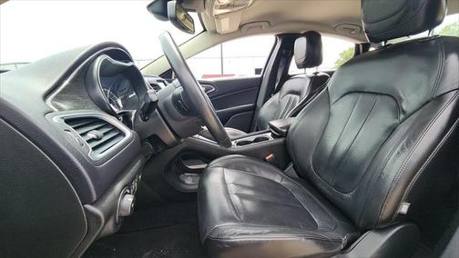 2015 Chrysler 200 C