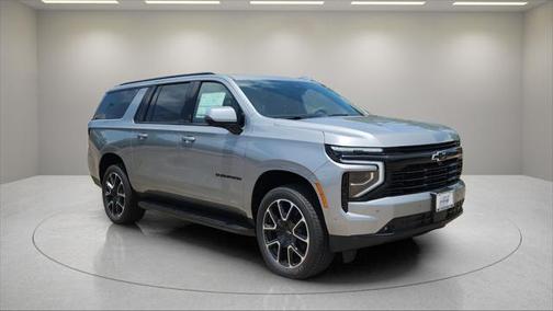 2025 Chevrolet Suburban RST