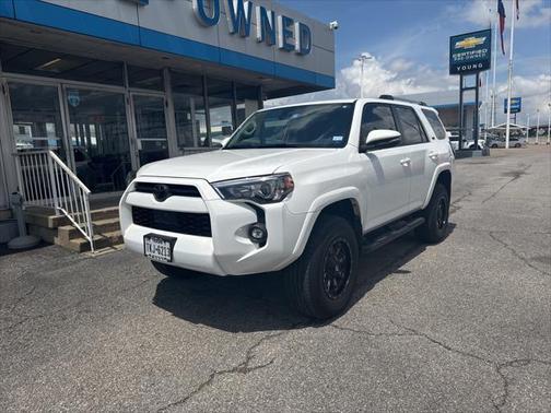 2022 Toyota 4Runner SR5 Premium
