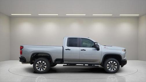 2025 Chevrolet Silverado 2500 Custom