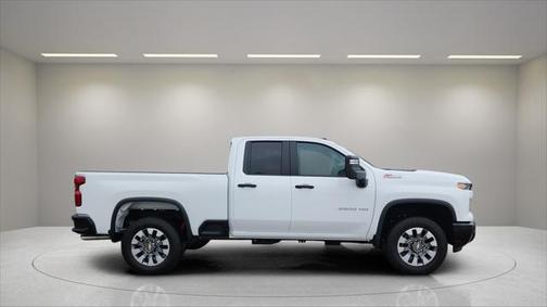 2025 Chevrolet Silverado 2500 Custom