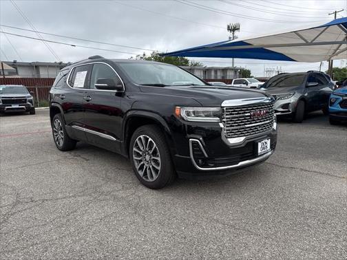 2022 GMC Acadia Denali