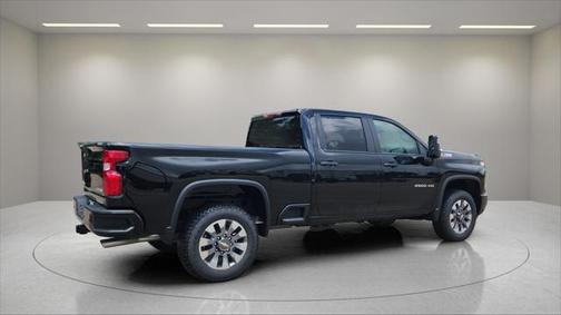 2025 Chevrolet Silverado 2500 Custom