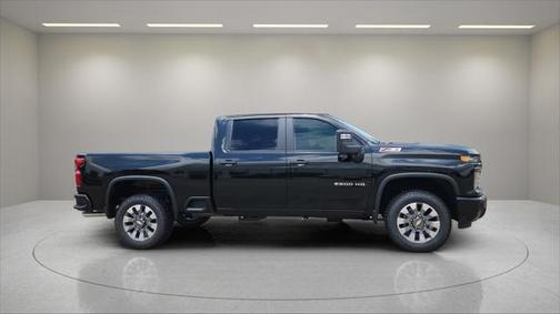 2025 Chevrolet Silverado 2500 Custom