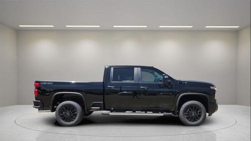 2025 Chevrolet Silverado 2500 Custom