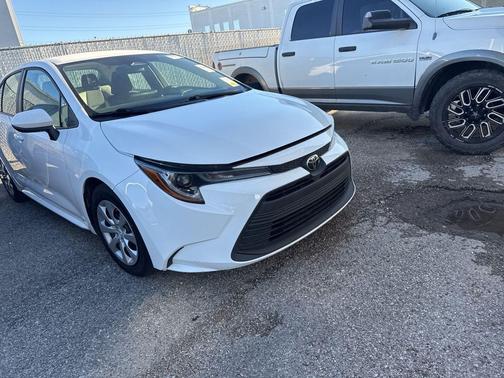 Ice Cap 2023 Toyota Corolla LE