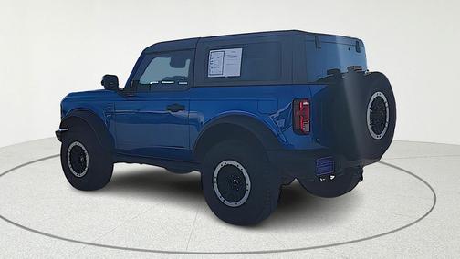 Velocity Blue Metallic 2024 Ford Bronco Black Diamond