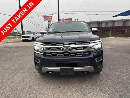 2022 Ford Expedition Platinum