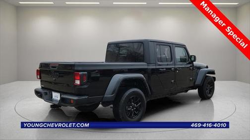 2022 Jeep Gladiator Altitude 4x4
