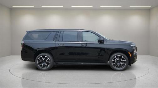 2025 Chevrolet Suburban RST