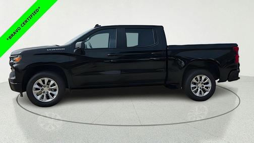 Black 2026 Chevrolet Silverado 1500 Custom