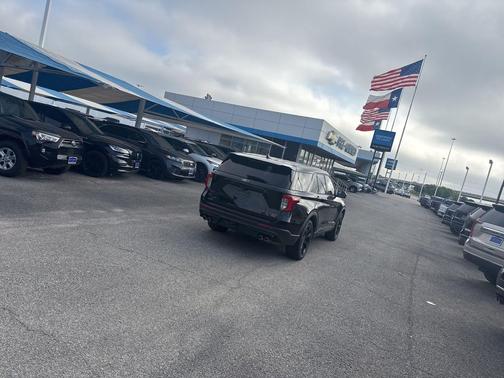 Agate Black Metallic 2021 Ford Explorer ST