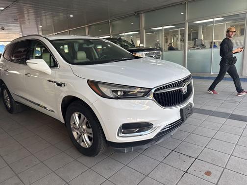 2019 Buick Enclave Essence