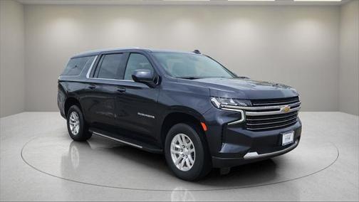 2023 Chevrolet Suburban LT