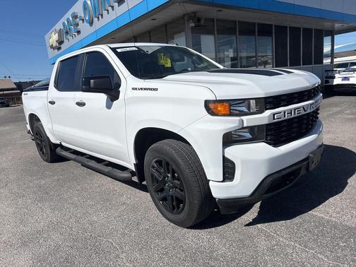2021 Chevrolet Silverado 1500 Custom