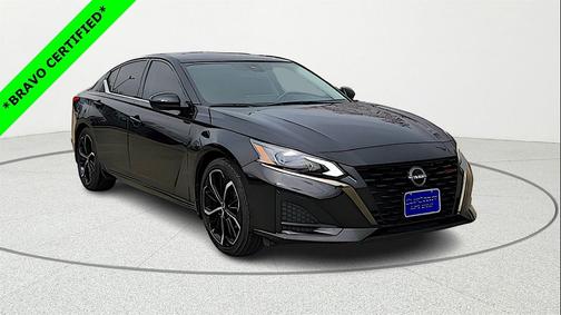 2023 Nissan Altima SR FWD