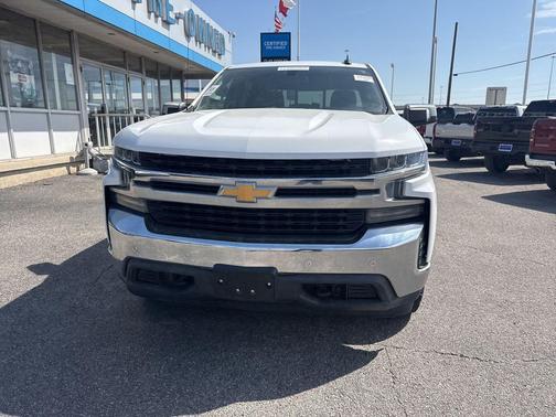 Summit White 2019 Chevrolet Silverado 1500 LT