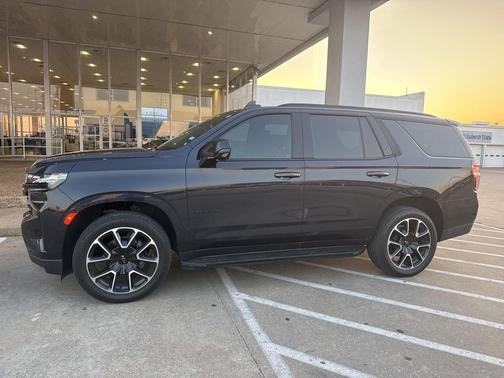 2023 Chevrolet Tahoe 2WD RST
